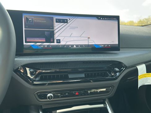 New 2026 BMW 330i Sedan w/ Premium Package image 21