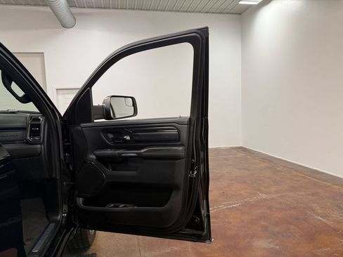 Used 2022 RAM 1500 Limited w/ Body-Colour Bumper Group AWD/4WD image 63