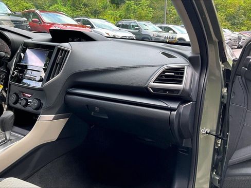 Used 2020 Subaru Forester w/ Alloy Wheel Package AWD/4WD image 11