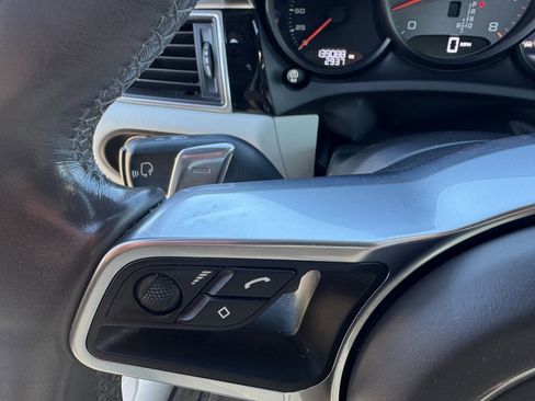 Used 2018 Porsche Macan S image 43