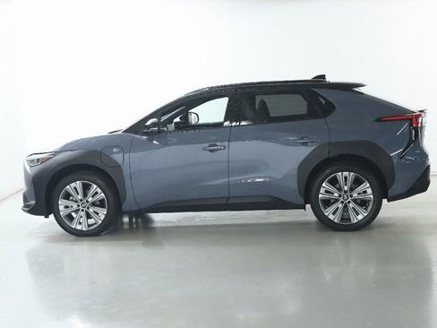 Used 2023 Subaru Solterra AWD image 39