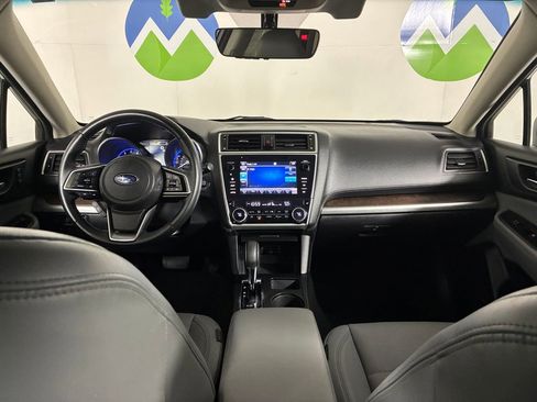 Used 2018 Subaru Outback 2.5i Limited image 8