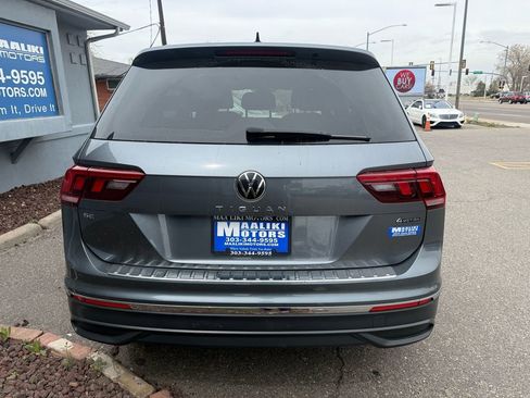 Used 2022 Volkswagen Tiguan SE w/ Panoramic Sunroof Package image 6