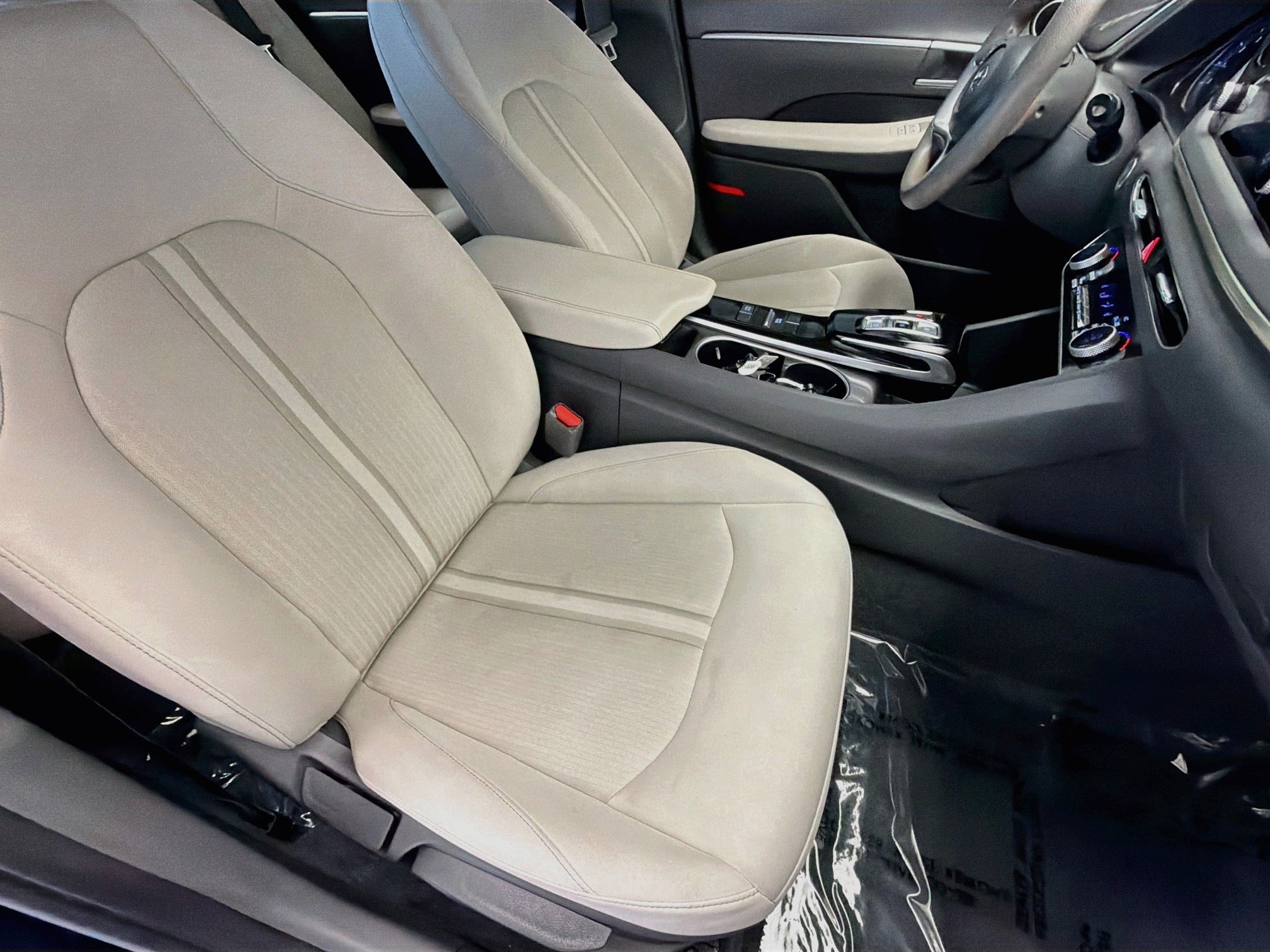 Used 2022 Hyundai Sonata SEL w/ Preferred Accessory Package FWD image 15