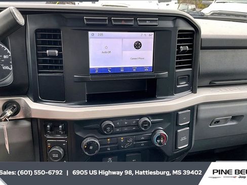Used 2023 Ford F250 XLT image 22