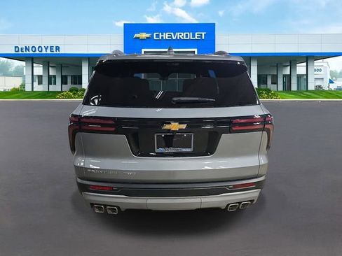 New 2026 Chevrolet Traverse LT w/ Driver Confidence Package image 6