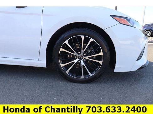 Used 2018 Toyota Camry SE w/ Audio Package image 29