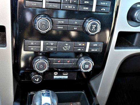 Used 2011 Ford F150 FX4 AWD/4WD image 24