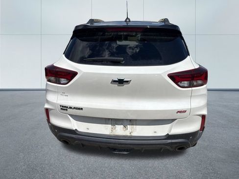 Used 2023 Chevrolet TrailBlazer RS w/ Sun and Liftgate Package AWD/4WD image 3