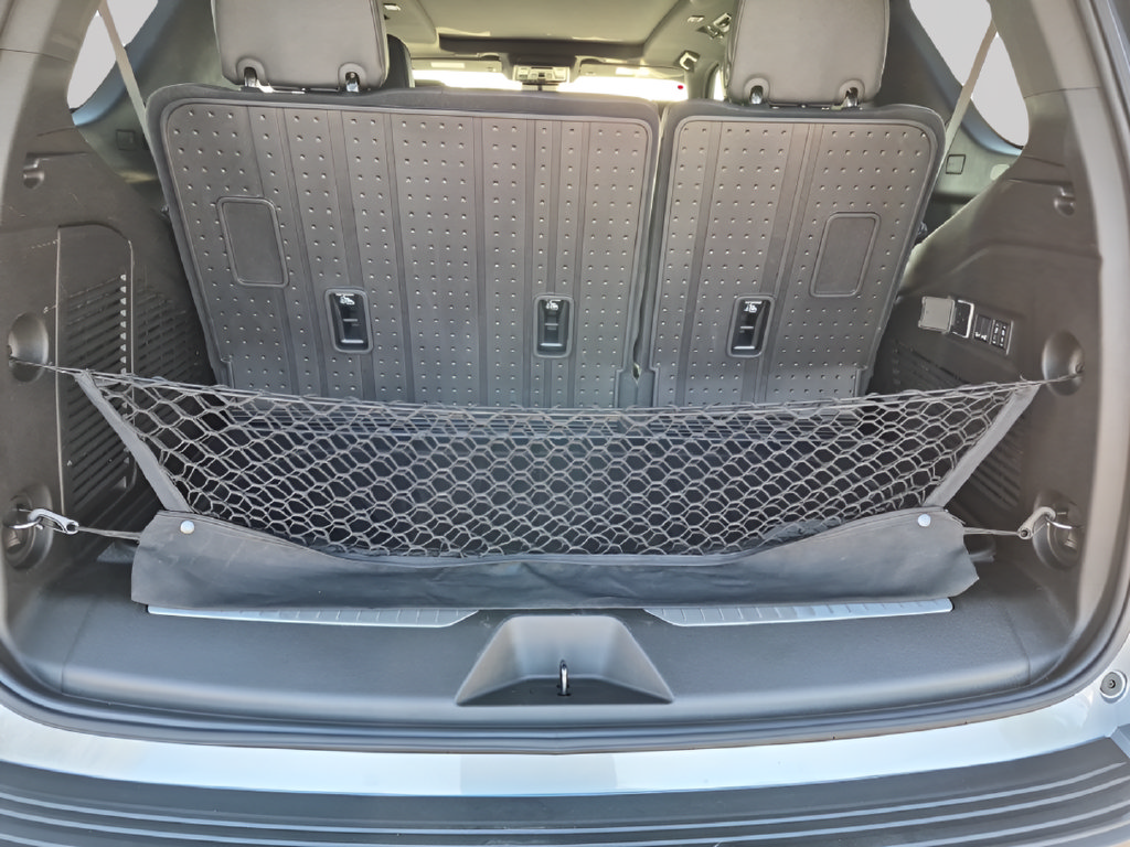 Used 2025 Chevrolet Tahoe High Country RWD image 40