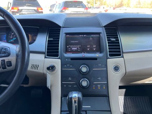 Used 2013 Ford Taurus SEL FWD image 19