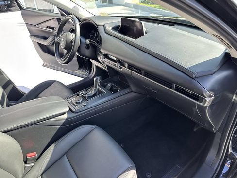 Used 2022 MAZDA CX-30 AWD 2.5 S w/ Select Package image 32