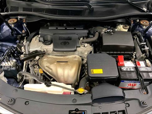 Used 2014 Toyota Camry XLE w/ Leather Package image 32