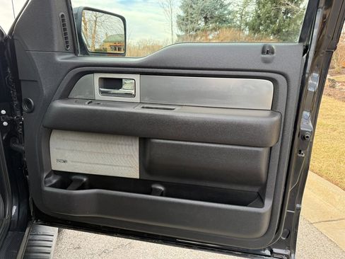 Used 2014 Ford F150 FX4 w/ Equipment Group 402A Luxury image 40