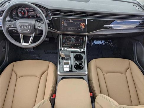 New 2025 Audi Q7 3.0T Premium Plus AWD/4WD image 14