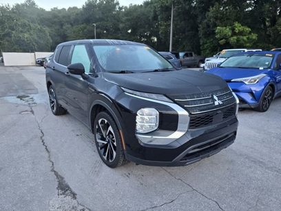 New 2022 Mitsubishi Outlander ES