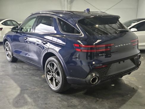 Used 2022 Genesis GV70 3.5T Sport w/ Sport Advanced Package AWD/4WD image 2