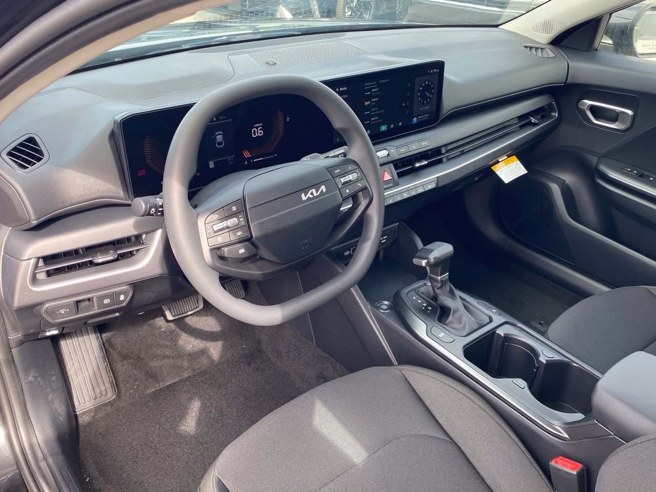 New 2027 Kia K4 FWD image 10