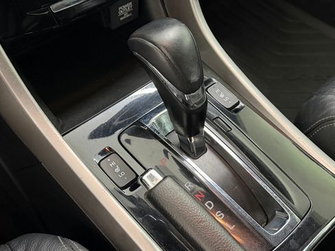 Used 2017 Honda Accord EX-L image 16