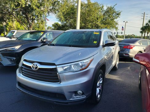 Used 2014 Toyota Highlander Limited FWD image 31
