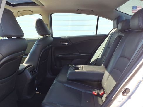 Used 2014 Honda Accord EX-L image 9
