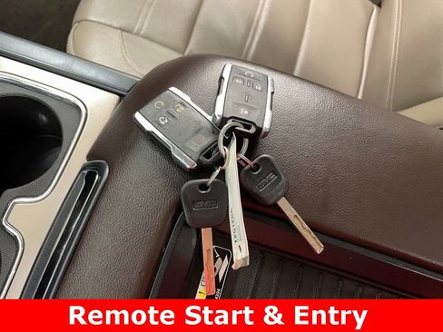 Used 2016 GMC Sierra 1500 Denali image 6