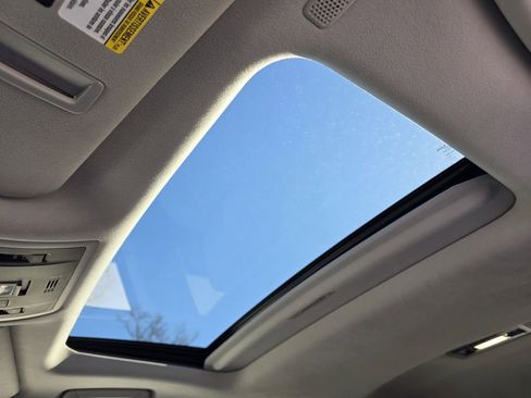 Used 2022 Lexus RX 350 FWD w/ Premium Package image 13