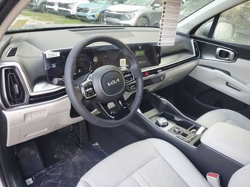 New 2025 Kia Sorento EX w/ EX Panoramic Sunroof Package image 7