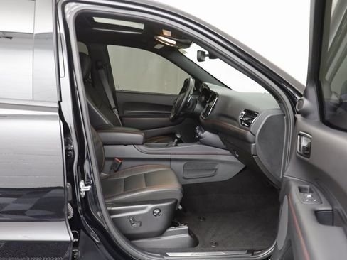 Used 2025 Dodge Durango R/T image 17