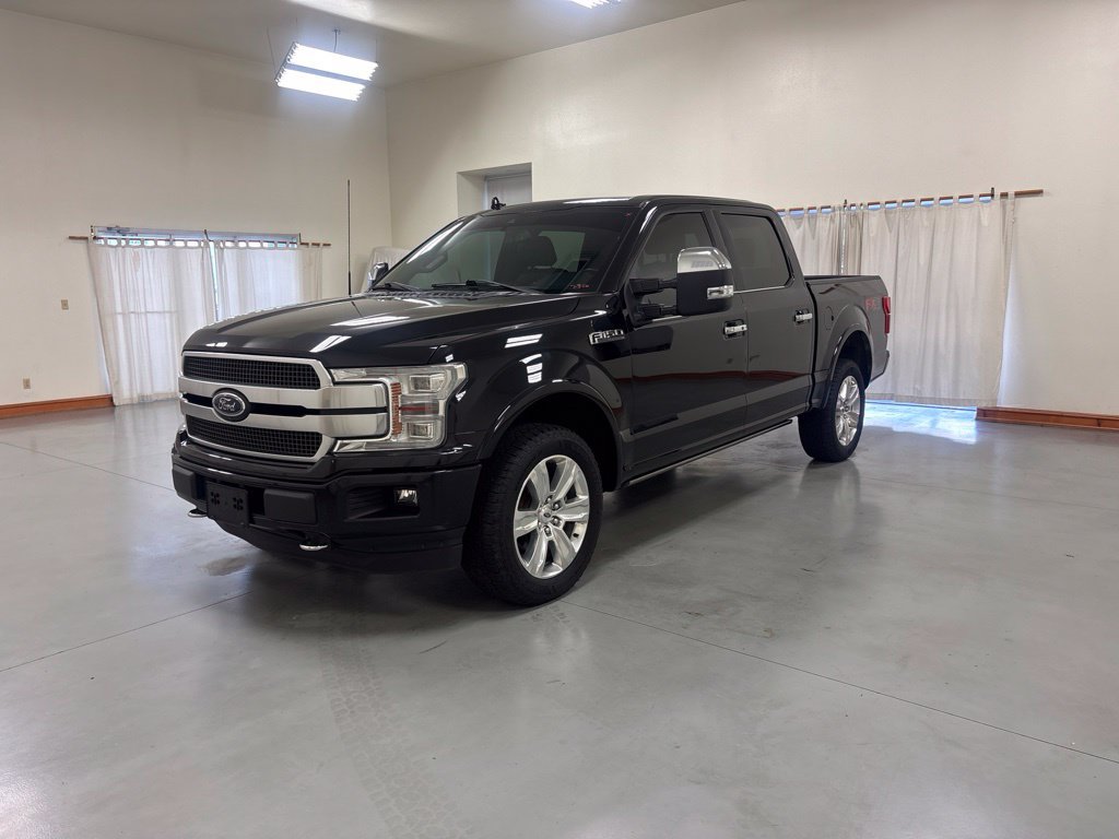 Used 2018 Ford F150 Platinum w/ Equipment Group 701A Luxury AWD/4WD image 4