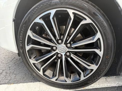 Used 2016 Toyota Corolla S FWD image 19