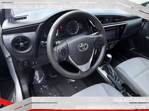 Used 2017 Toyota Corolla L w/ Carpet Mat Package (TMS) FWD image 8