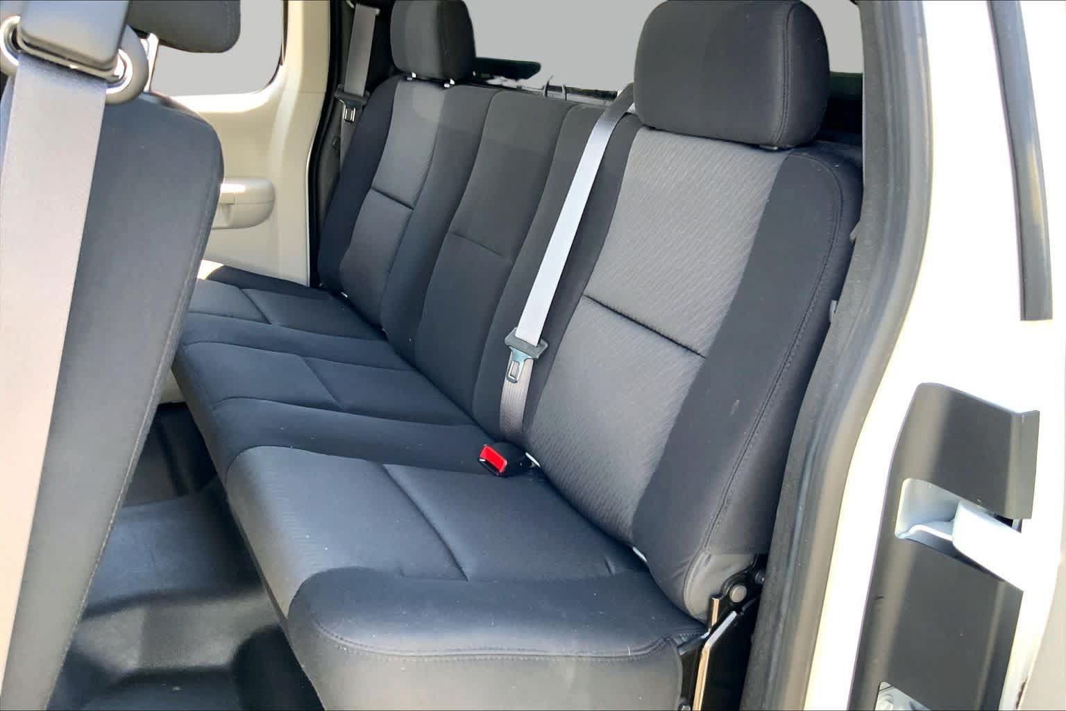Used 2013 Chevrolet Silverado 2500 W/T RWD image 19