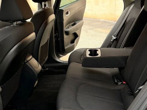 Used 2019 Kia Optima LX image 10