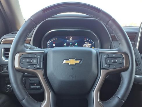 Used 2023 Chevrolet Tahoe High Country w/ Advanced Technology Package image 16