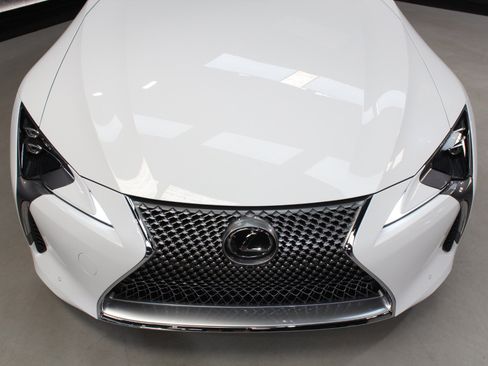 Used 2024 Lexus LC 500 Convertible w/ Touring Package RWD image 13