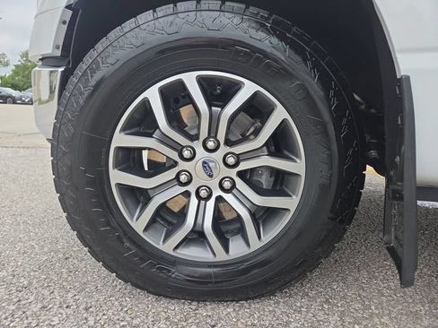 Used 2021 Ford F150 Lariat w/ Max Trailer Tow Package AWD/4WD image 23