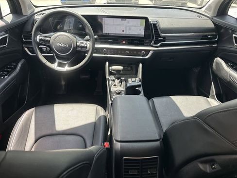 Certified 2024 Kia Sportage EX FWD image 17