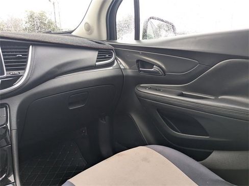Used 2017 Buick Encore Preferred image 13