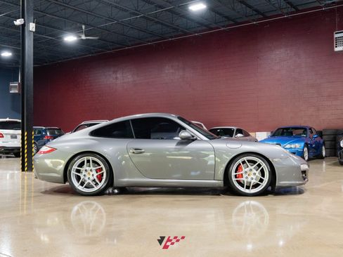 Used 2009 Porsche 911 Carrera S RWD image 4