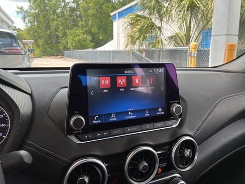 Used 2025 Nissan Sentra SV image 20