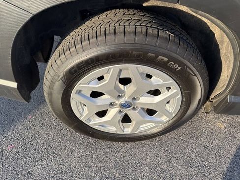 Used 2020 Subaru Forester w/ Alloy Wheel Package image 9