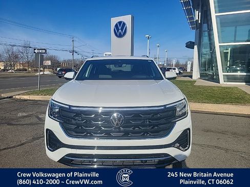 Certified 2025 Volkswagen Atlas Cross Sport SEL Premium R-Line image 2