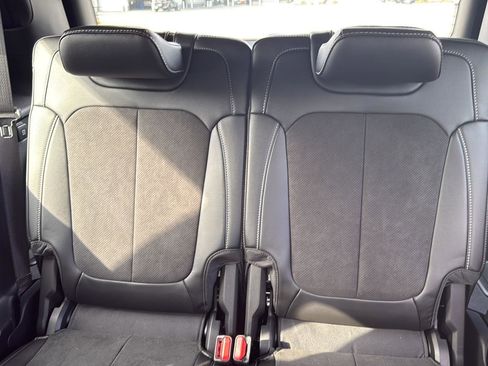 New 2025 Jeep Grand Cherokee L Altitude image 30