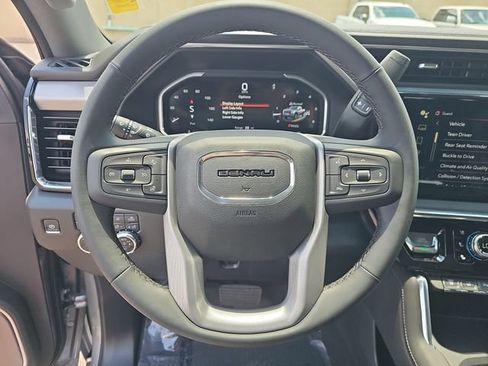 New 2026 GMC Sierra 2500 Denali w/ Denali Reserve Package AWD/4WD image 22