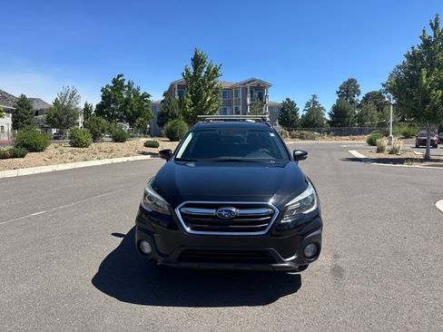 Used 2019 Subaru Outback 3.6R Touring AWD/4WD image 16