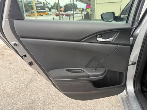 Used 2016 Honda Civic EX-T image 18