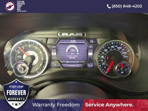 Used 2022 RAM 1500 Big Horn w/ Night Edition RWD image 36