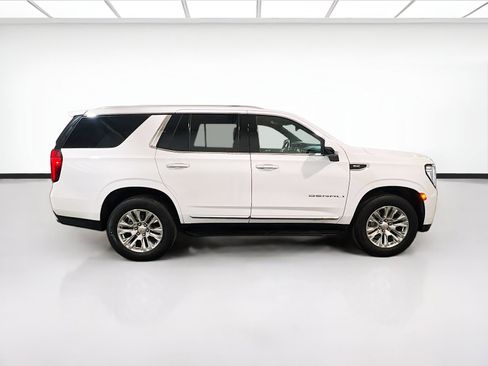 Used 2024 GMC Yukon Denali RWD image 25