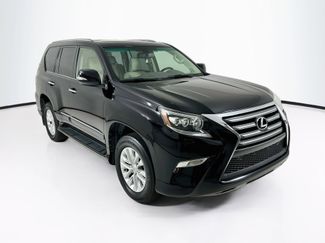 Used 2017 Lexus GX 460 Premium w/ Premium Package AWD/4WD video 1